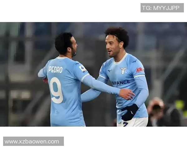 波尔图与药厂的激烈对决揭示足球战术的博弈与魅力 波尔图与药厂的激烈对决揭示足球战术的博弈与魅力